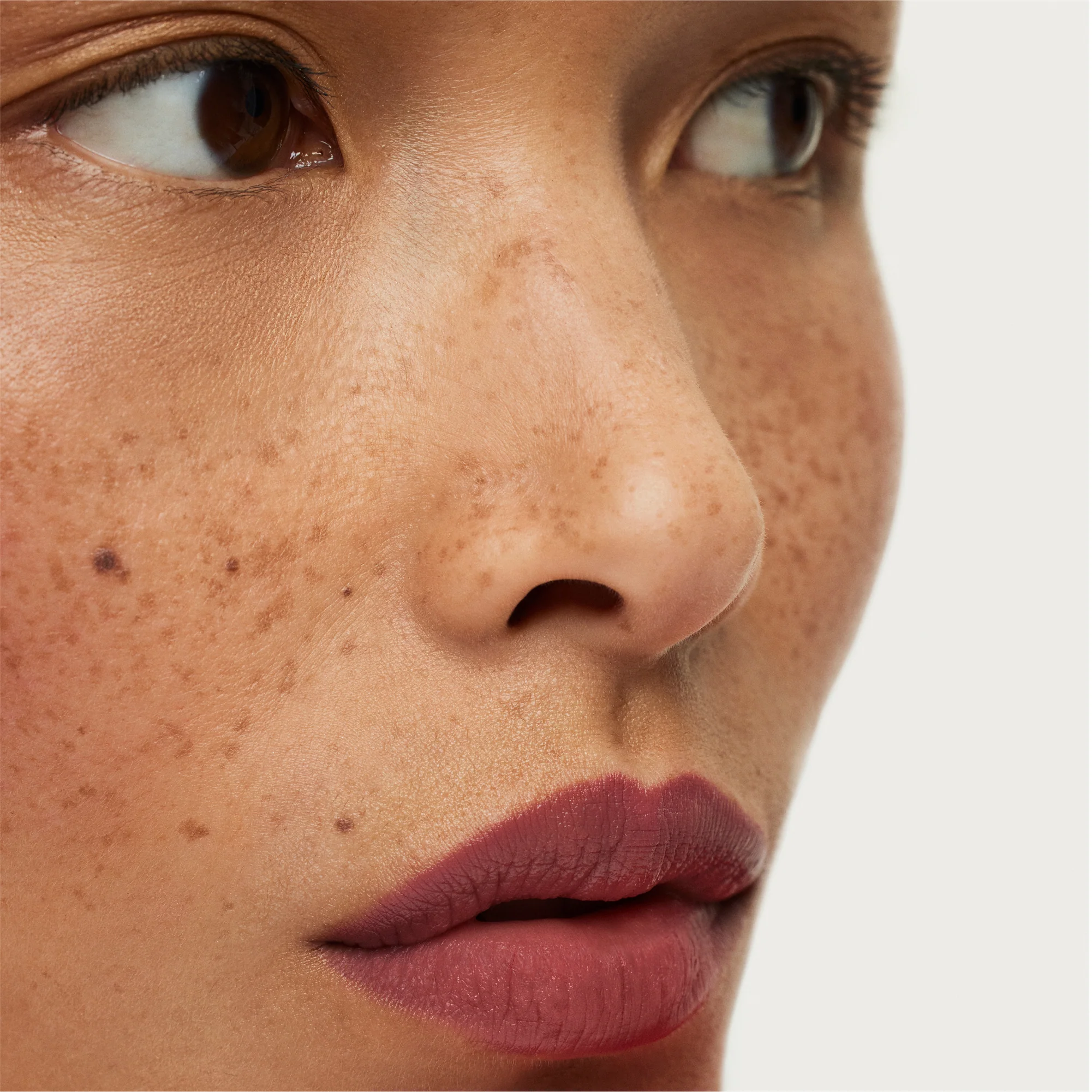 Ilia Sketch Hydrating Lip Crayon - Image 68