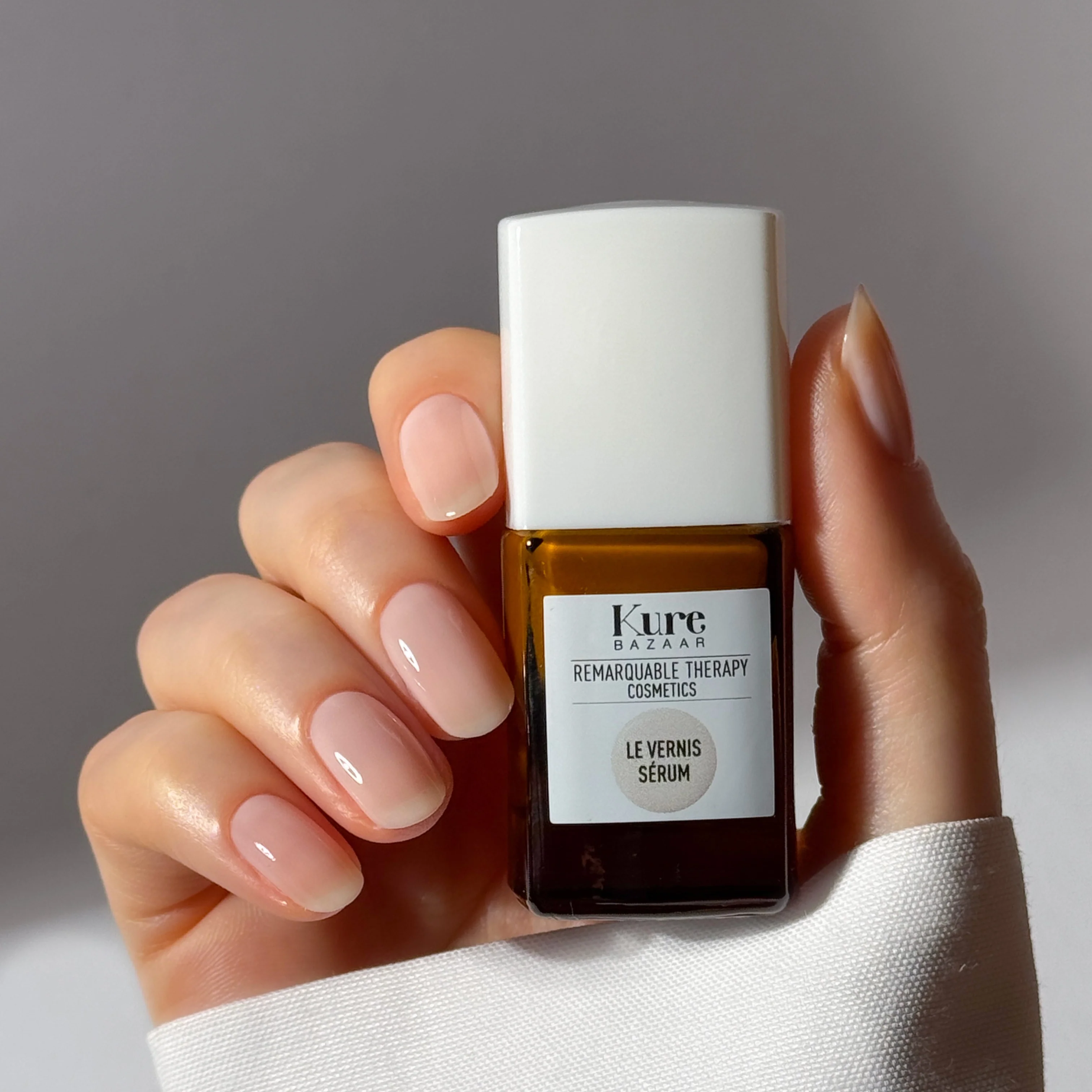 Kure Bazaar Colour Repairing Serum Nail Polish Le Beige 01 - Image 3