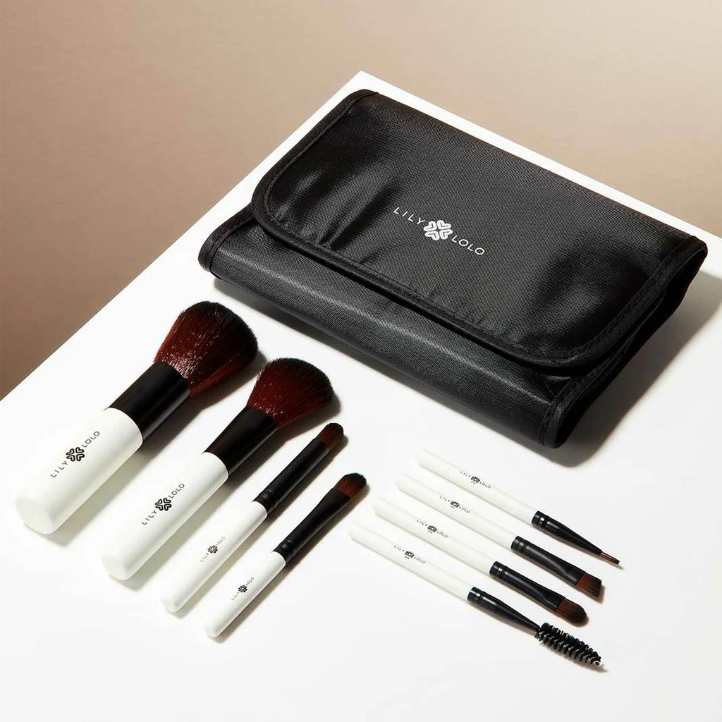 Lily Lolo Mini 8 Piece Brush Set - Image 3