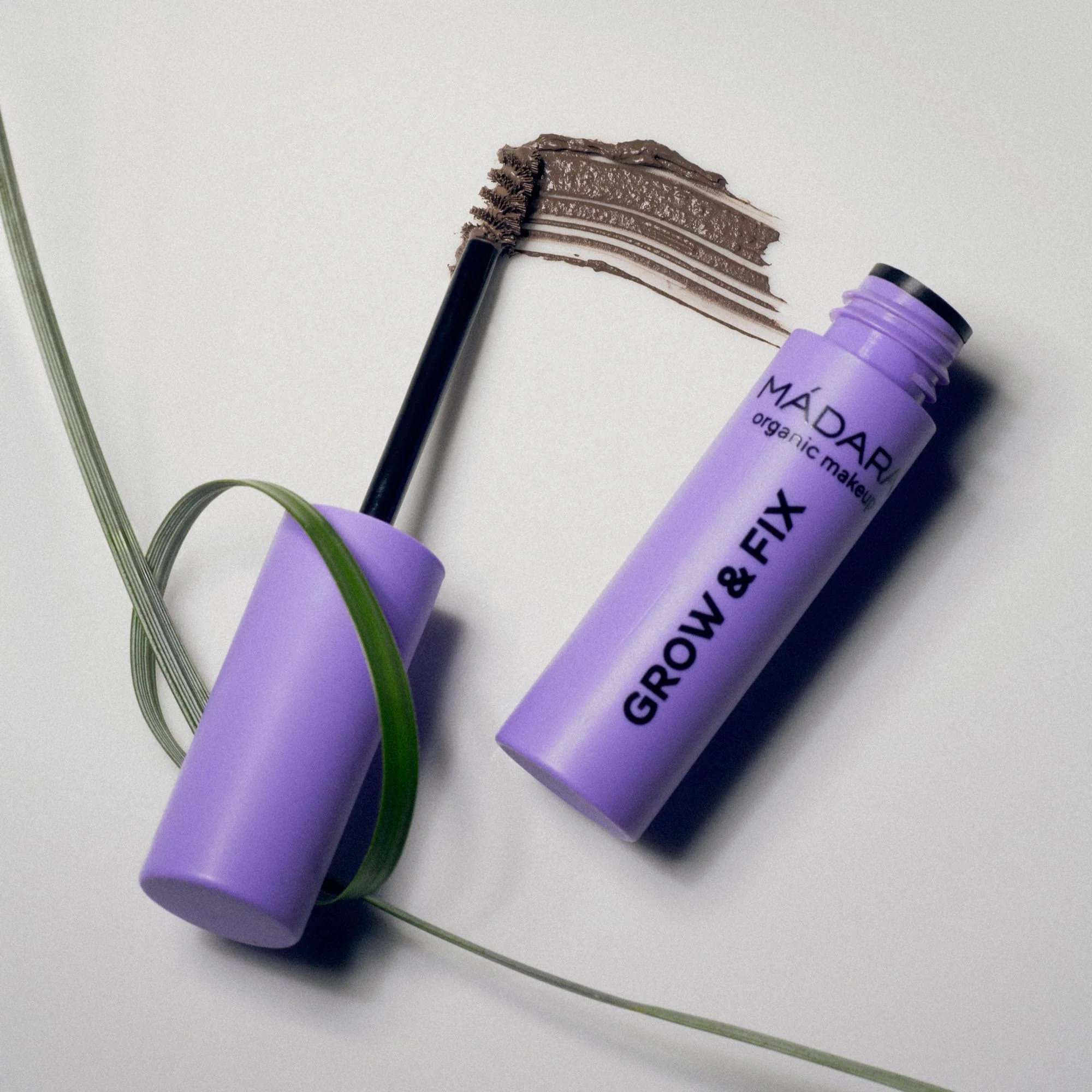 Madara Tinted Brow Gel - Image 10