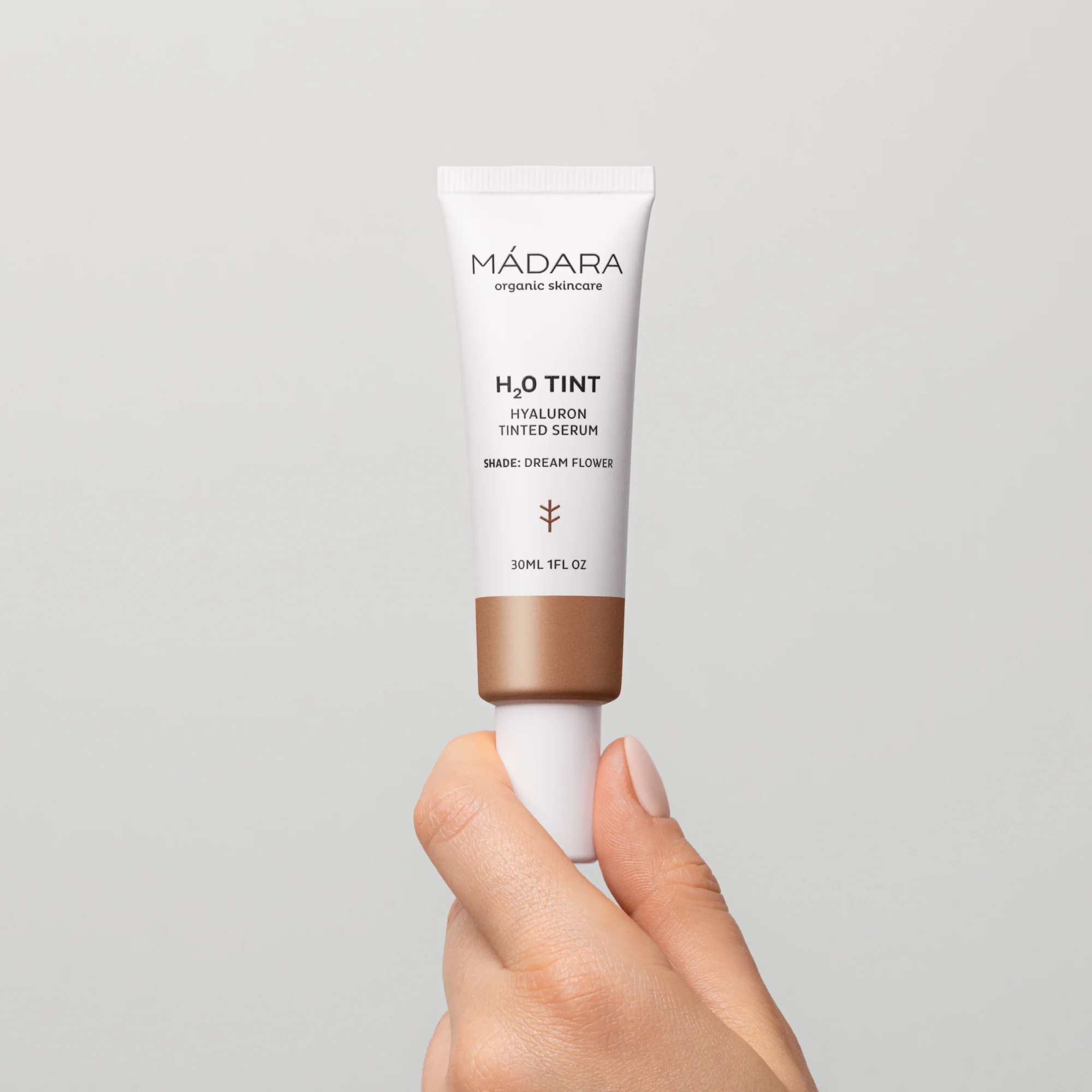 Madara H20 Hyaluron Tinted Serum - Image 25