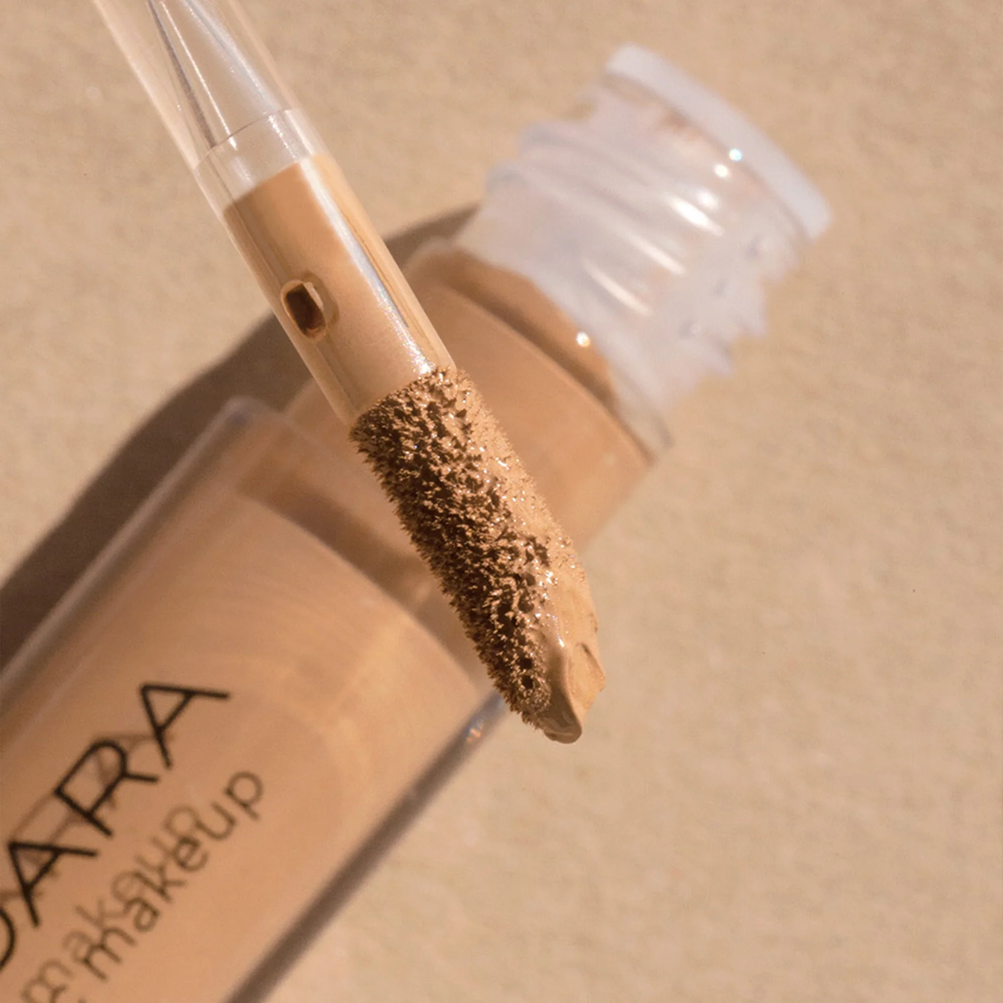 Madara Luminous Perfecting Concealer - Image 18