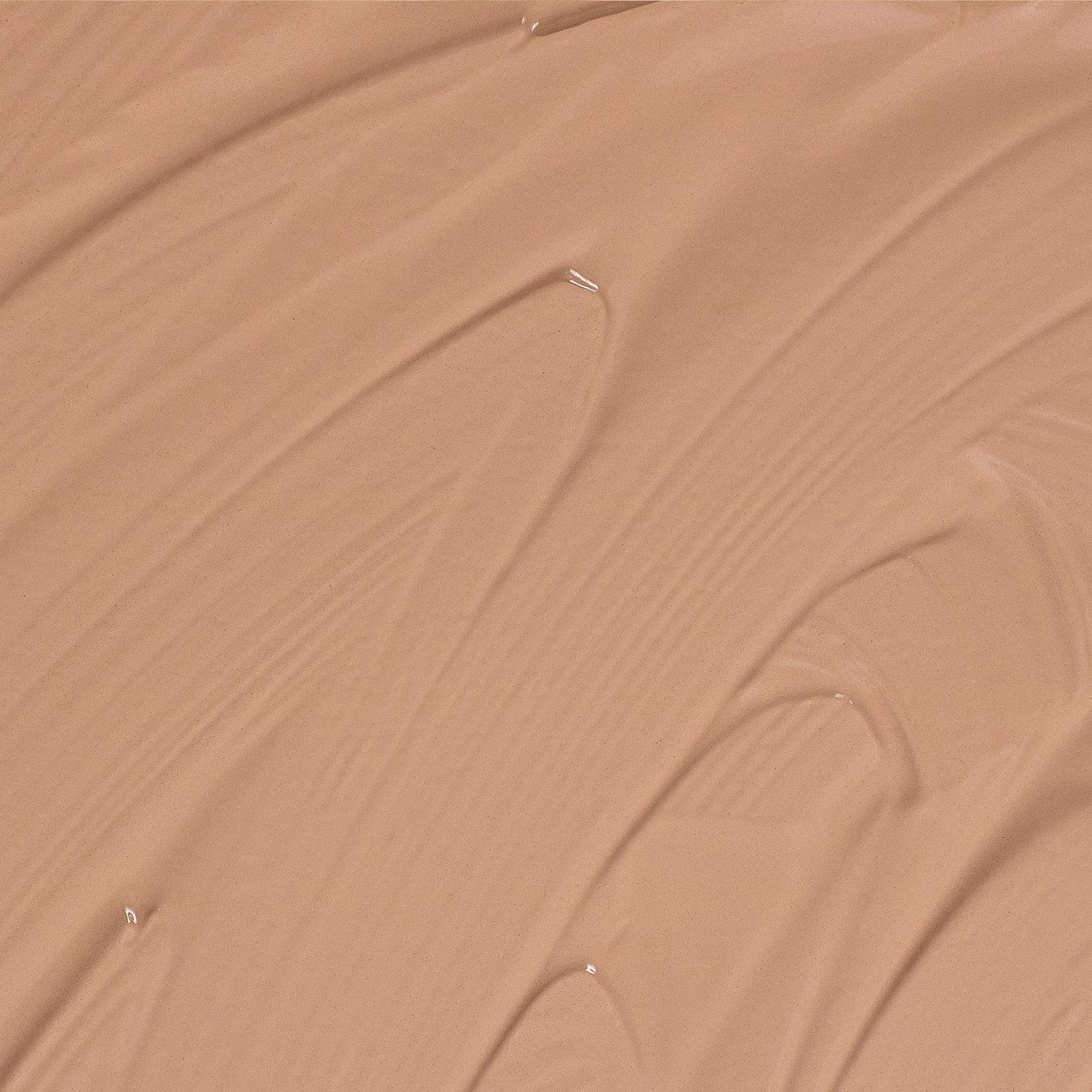 Madara Luminous Perfecting Concealer - Image 20
