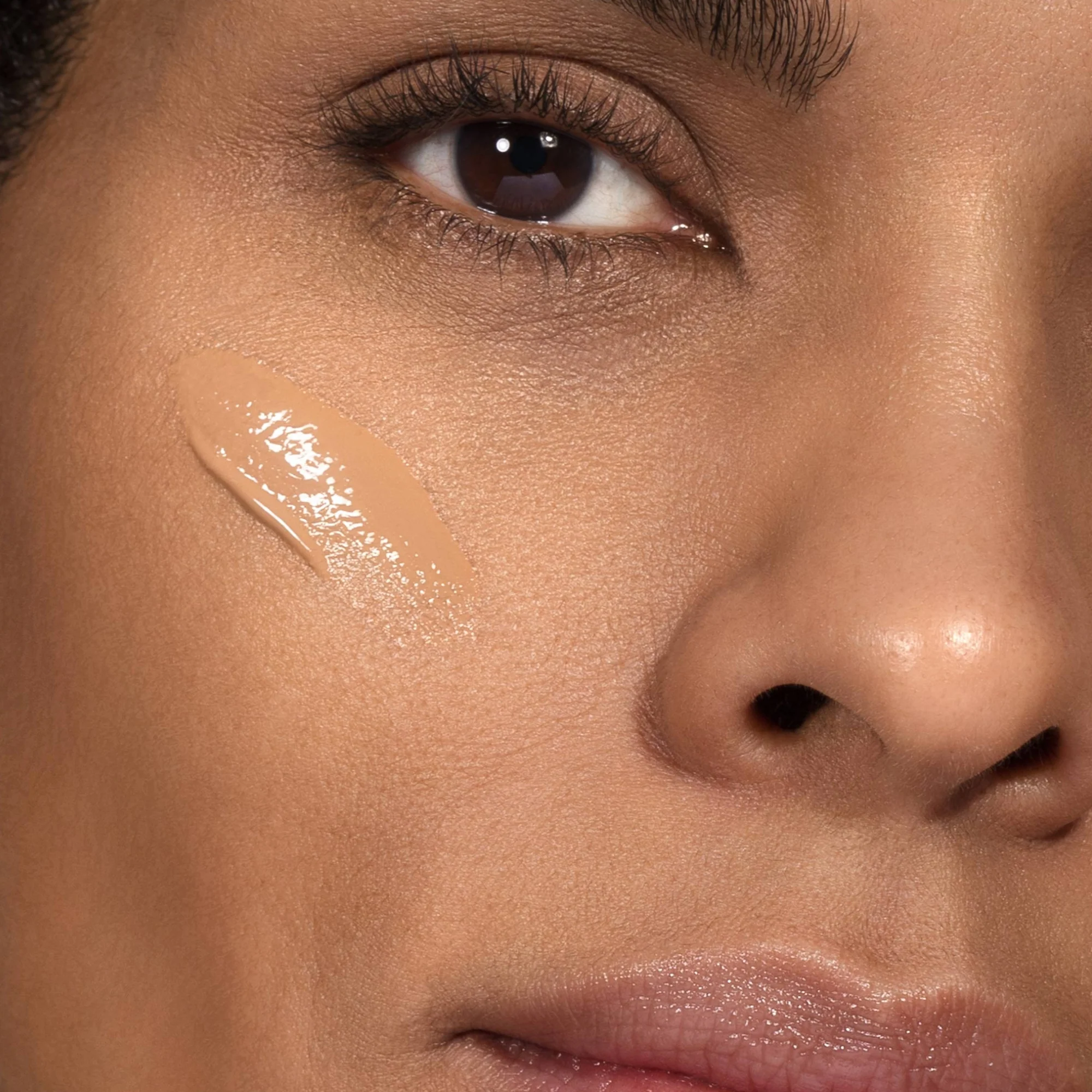 Madara Skinonyn Semi-Matte Peptide Foundation - Image 27