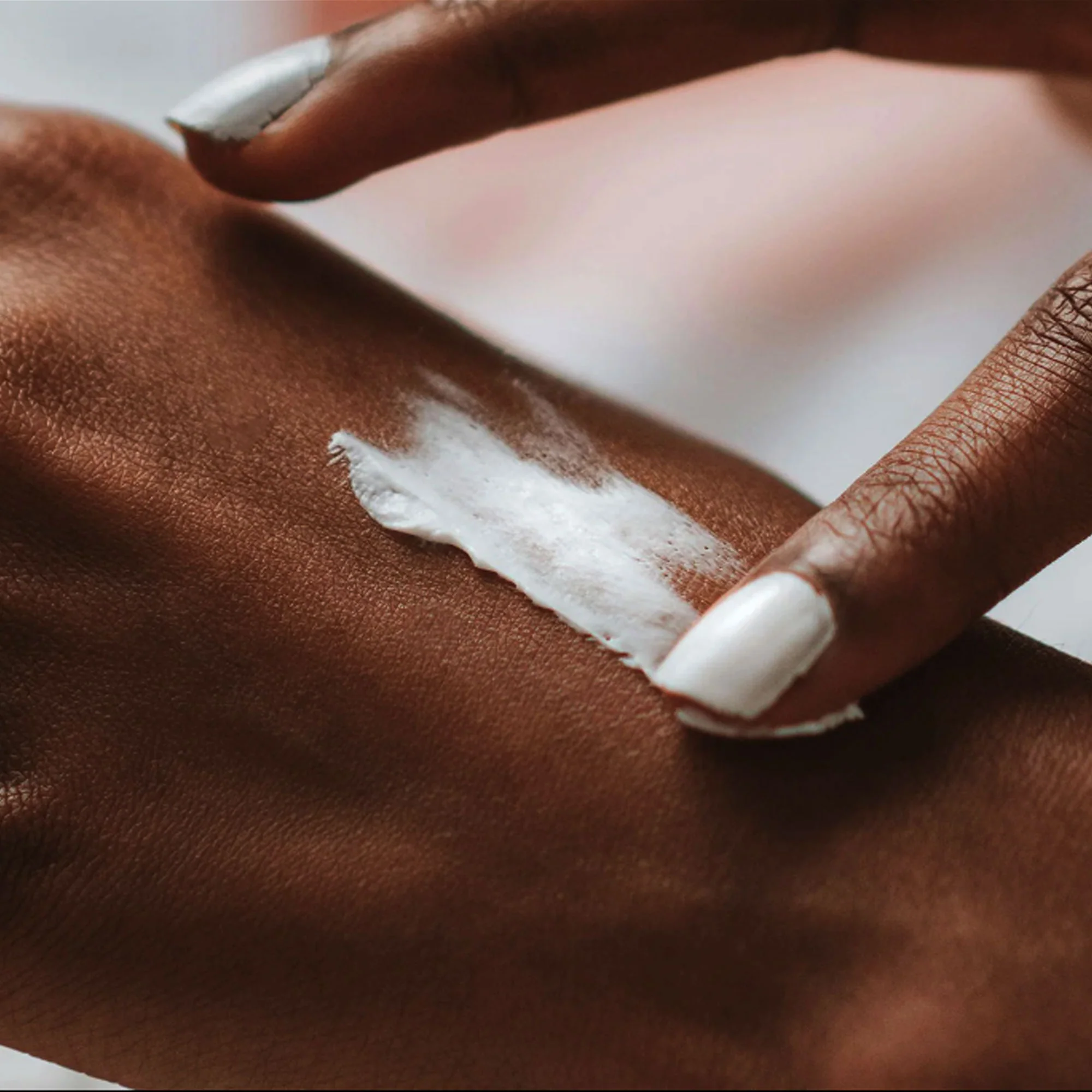 Odacite Retinol Therapy Renewing Hand Cream - Image 6