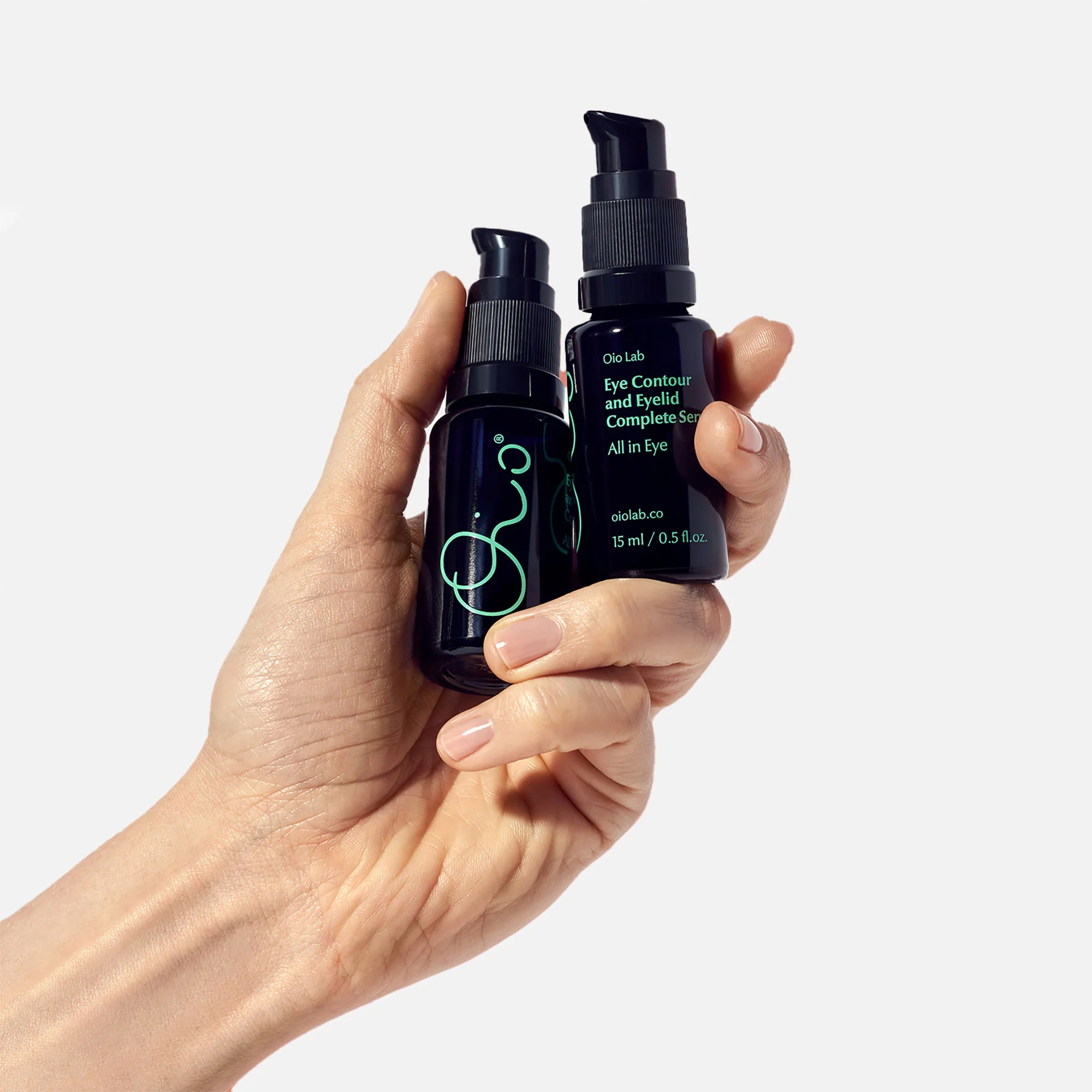 Oio Lab All In Eye Contour & Eyelid Serum - Image 3