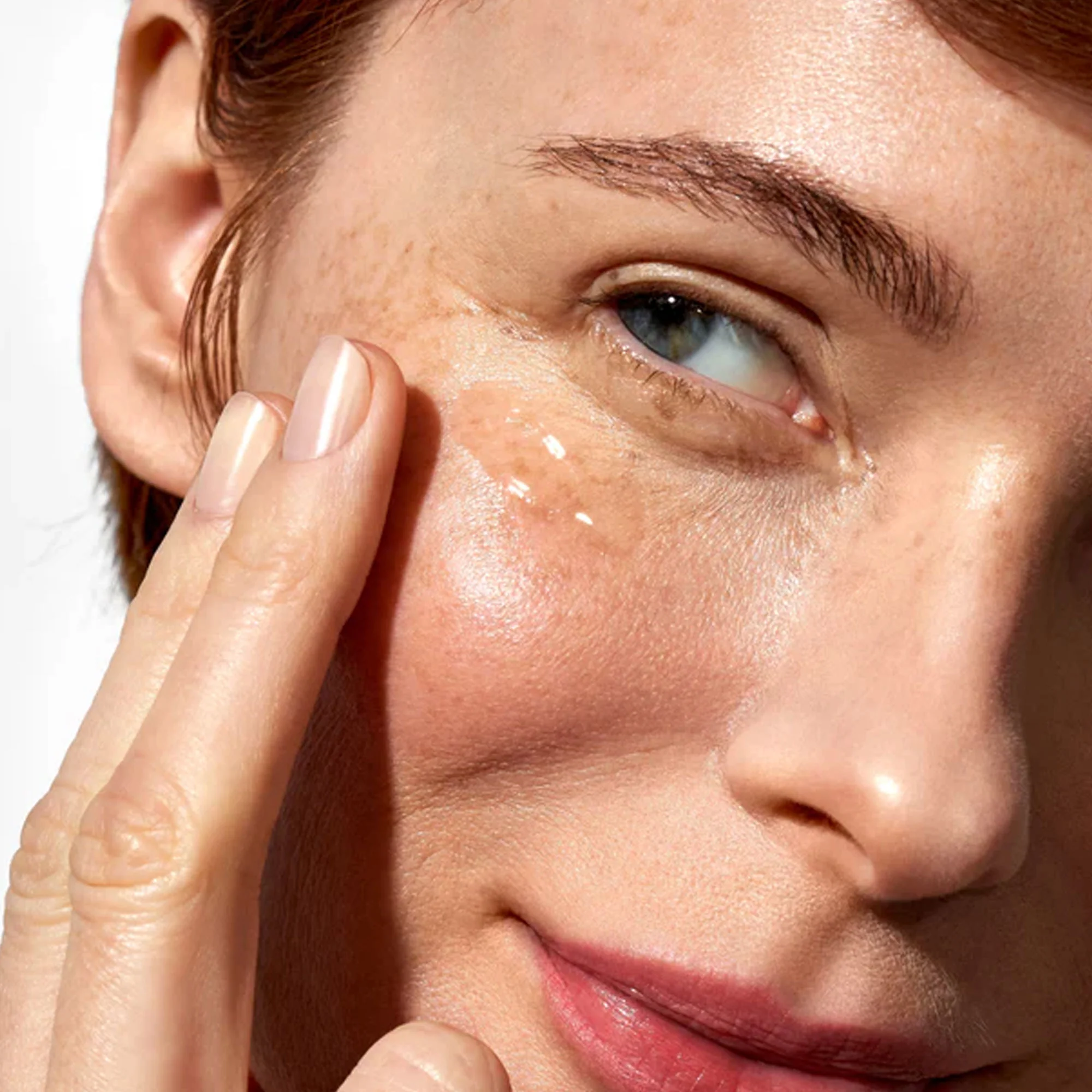 Oio Lab All In Eye Contour & Eyelid Serum - Image 4