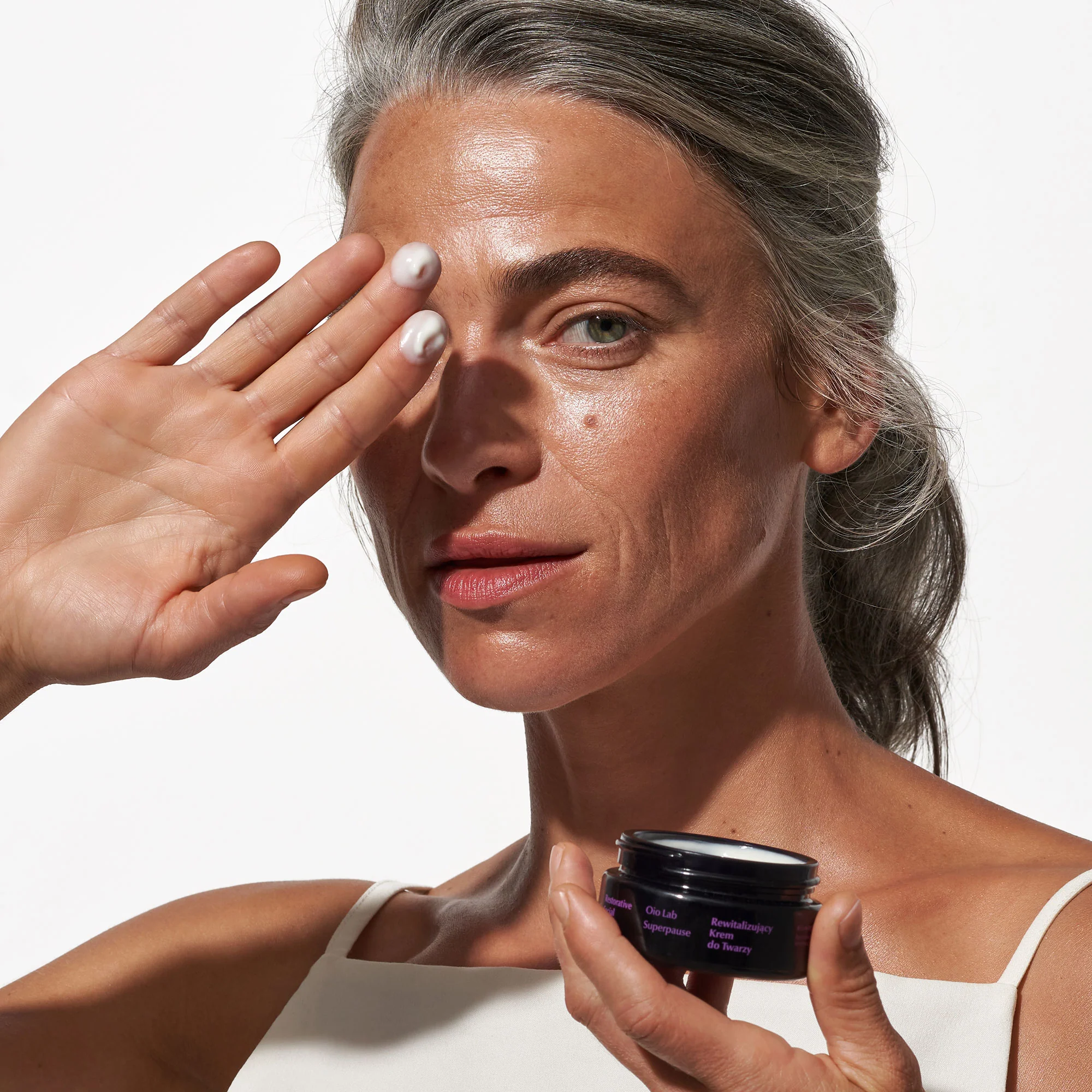 Oio Lab Superpause Restorative Facial Cream - Image 4