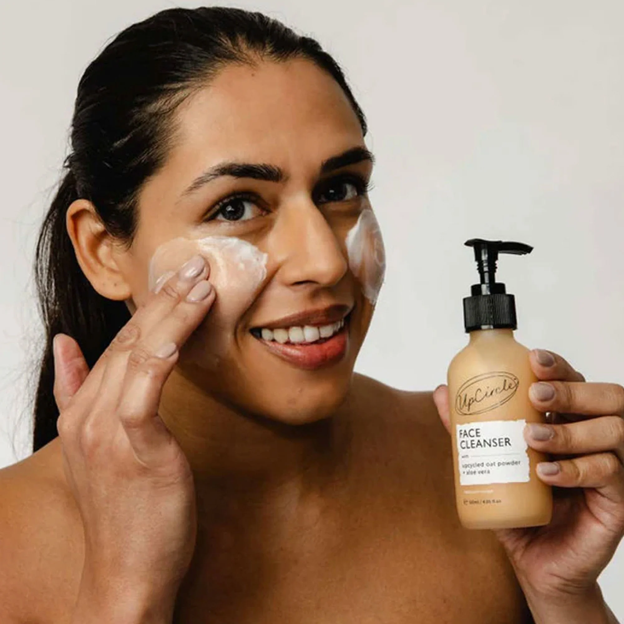 Upcircle Cleansing Face Milk - Image 2