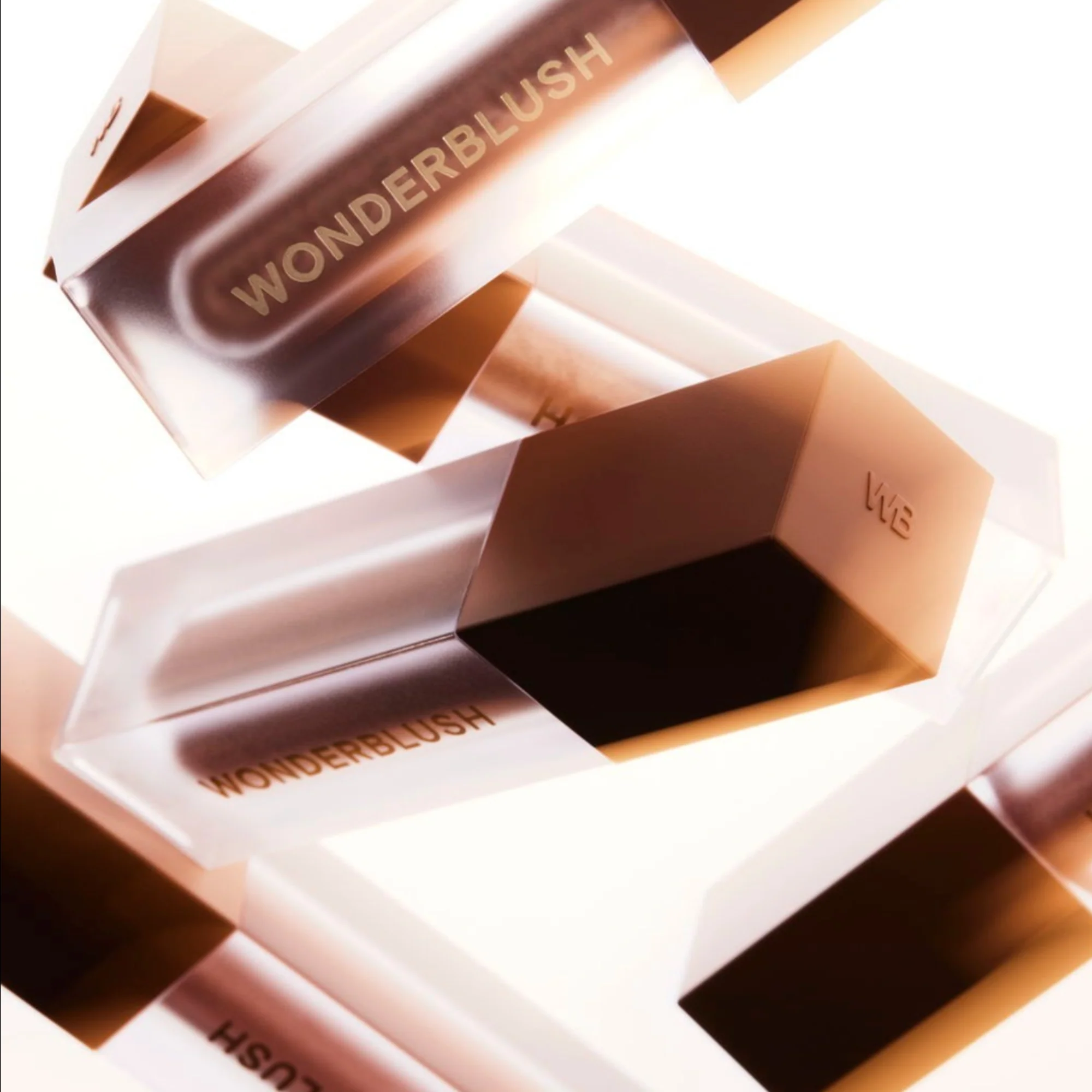 Wonderblush La Lumière Liquid Eye Shadow - Image 31