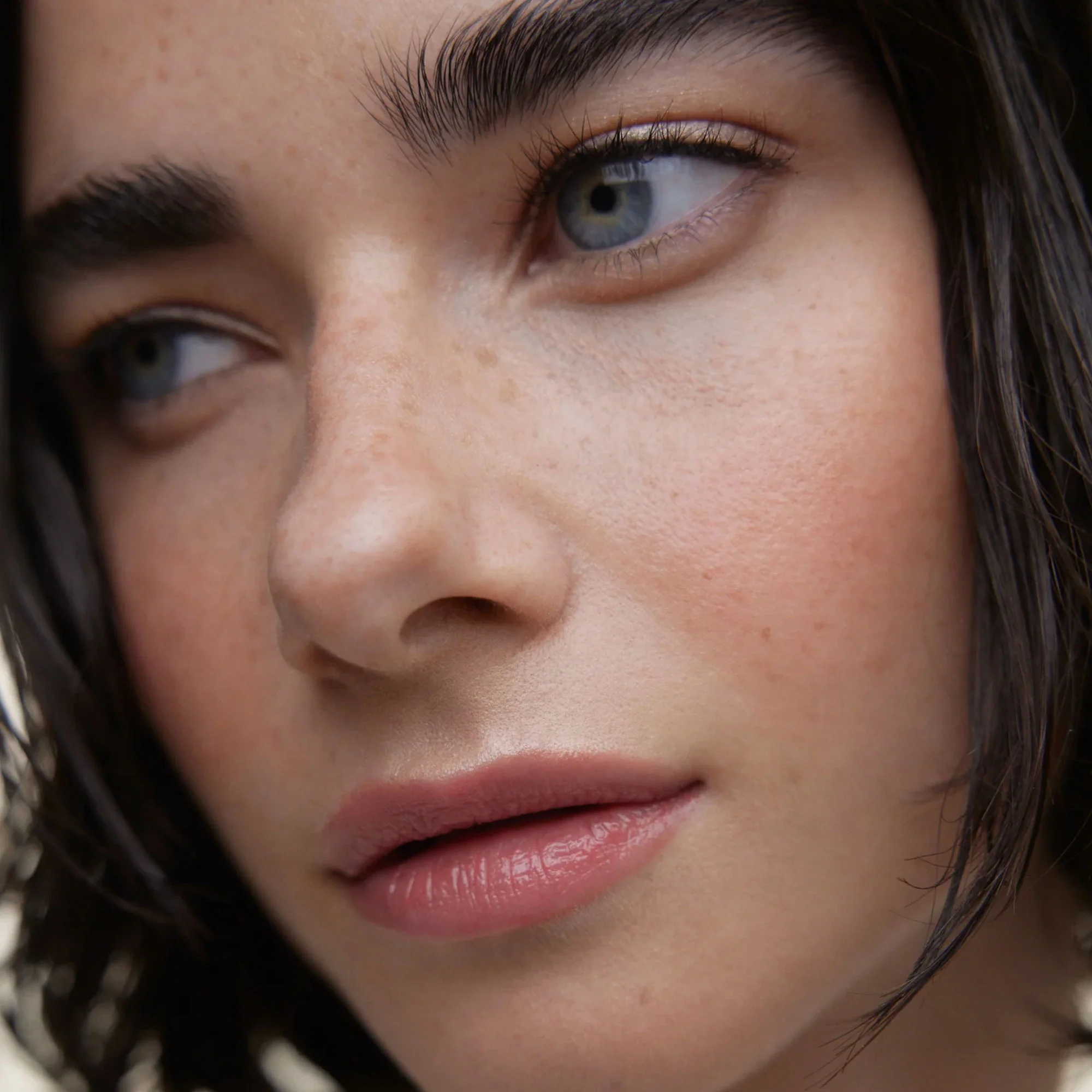 Wonderblush Le Fard Blush - Image 8
